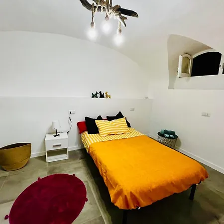 Underground Apartament